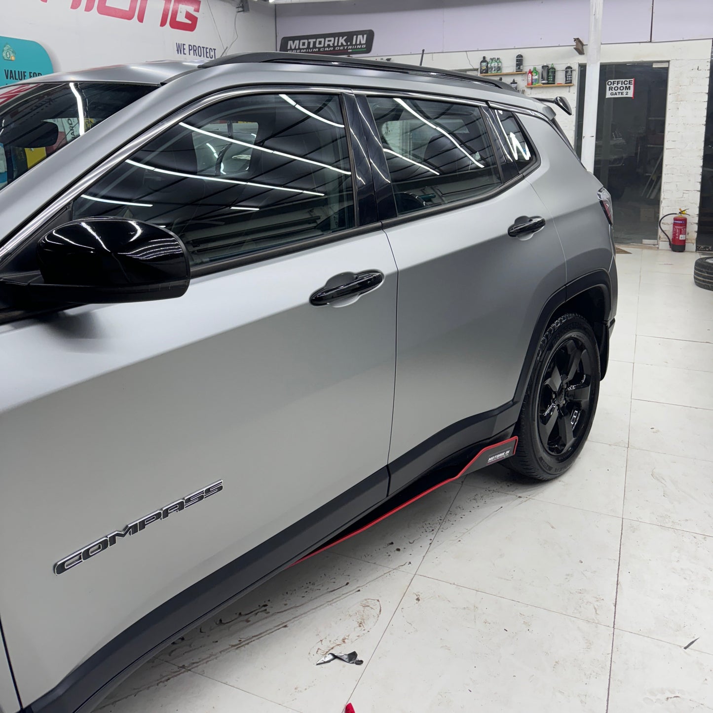 MOTORIK REAR SPOILER | Fit for Jeep Compass
