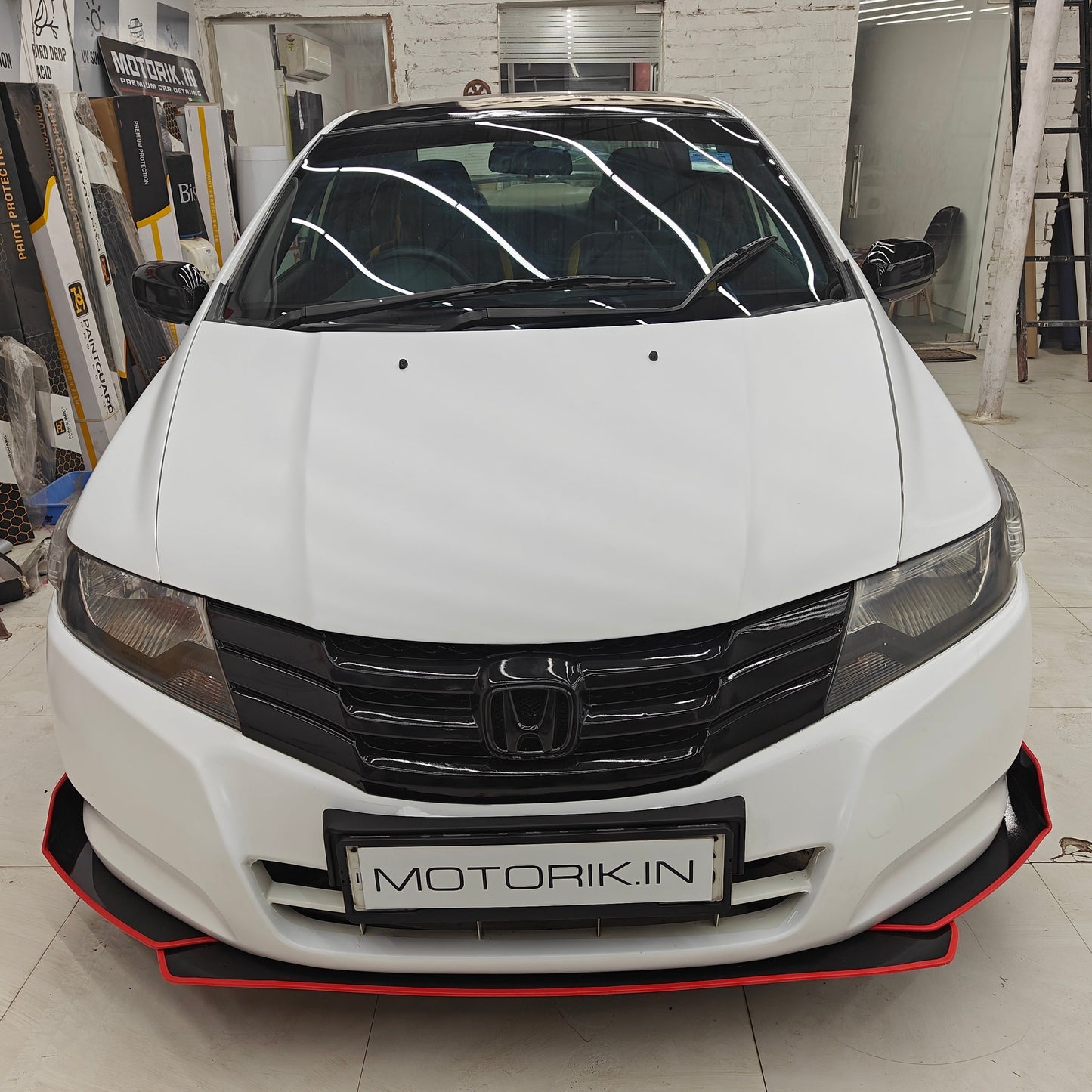 Honda car skirtings set of five splitters for enhanced vehicle styling and protection