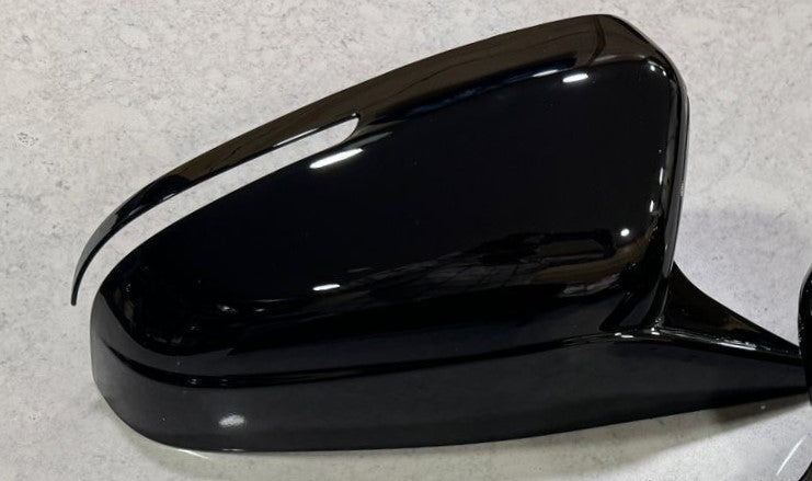 Hyundai Verna 2023 mirror cover in sleek black finish for enhanced vehicle style