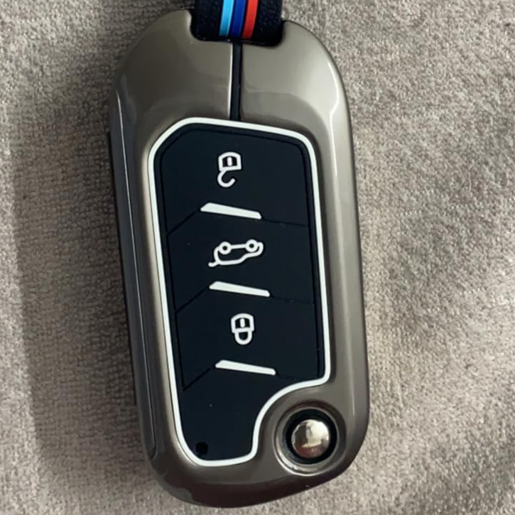 Stylish metal car key cover Mahindra designed to protect and enhance your key's appearance