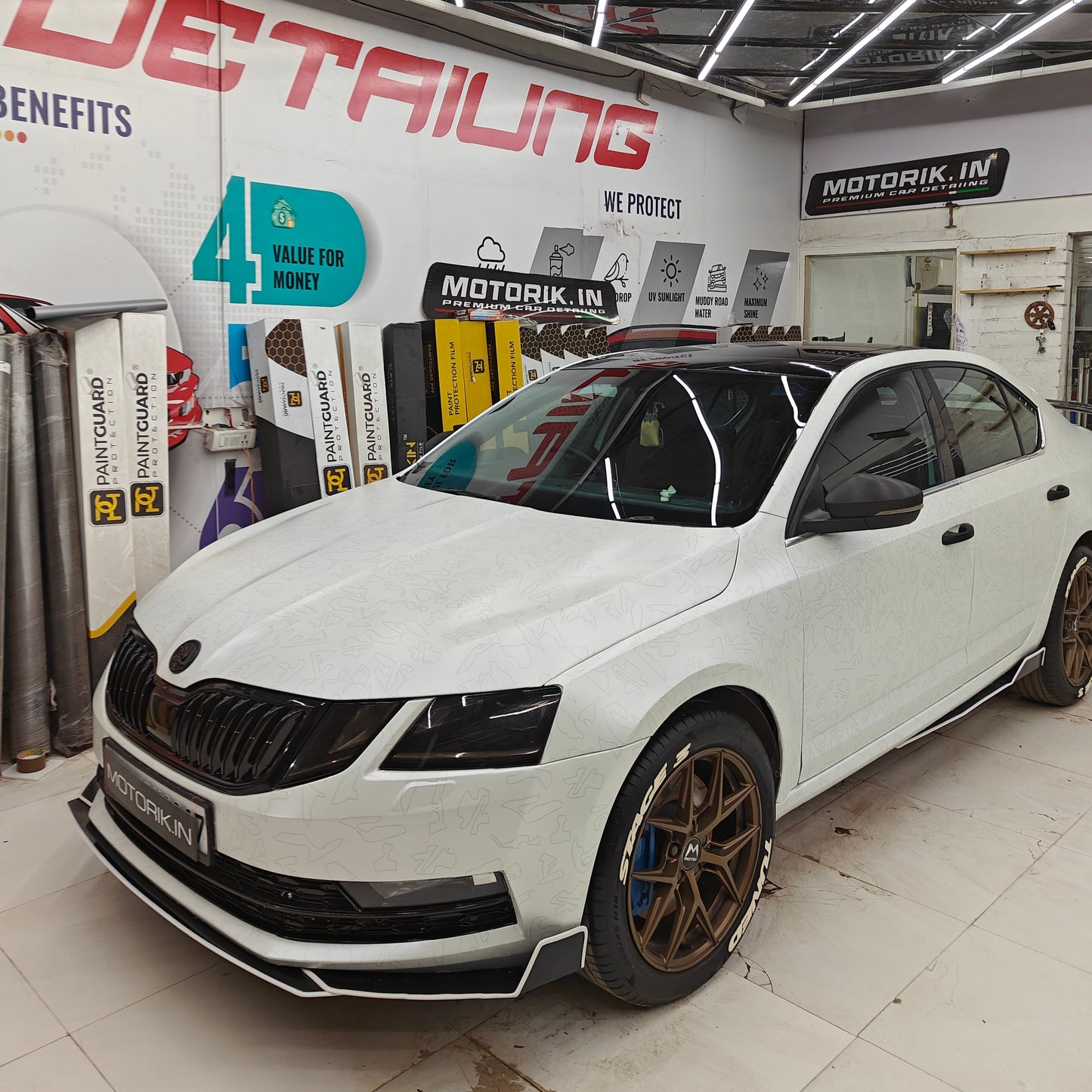 Motorik Detailing Skoda Slavia splitters set of 5 for enhanced styling and protection of your vehicle