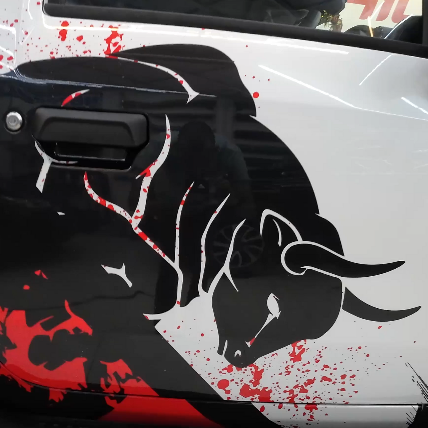 Motorik Bull SUV/XUV Car Side Graphics (Both Sides)