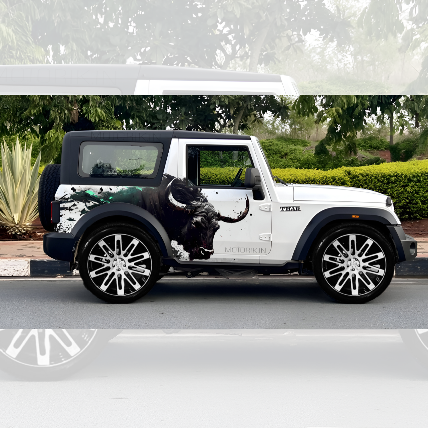 Aggressive Bull SUV CAR side graphics decals on a custom SUV showcasing a fierce design